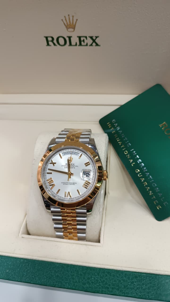 Reloj 10